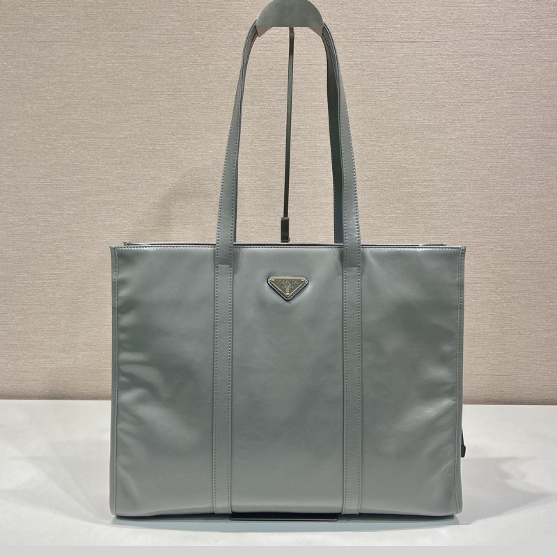 Pra*a top handle bags